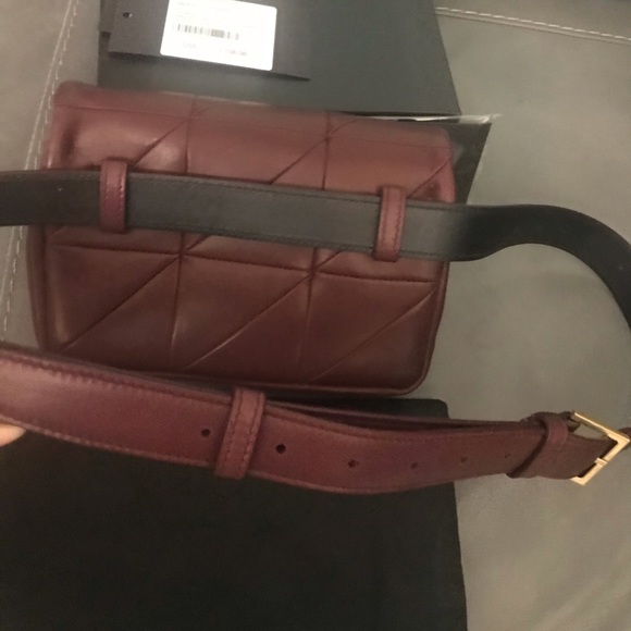 YSL belt bag color is wine - Picture 3 of 8